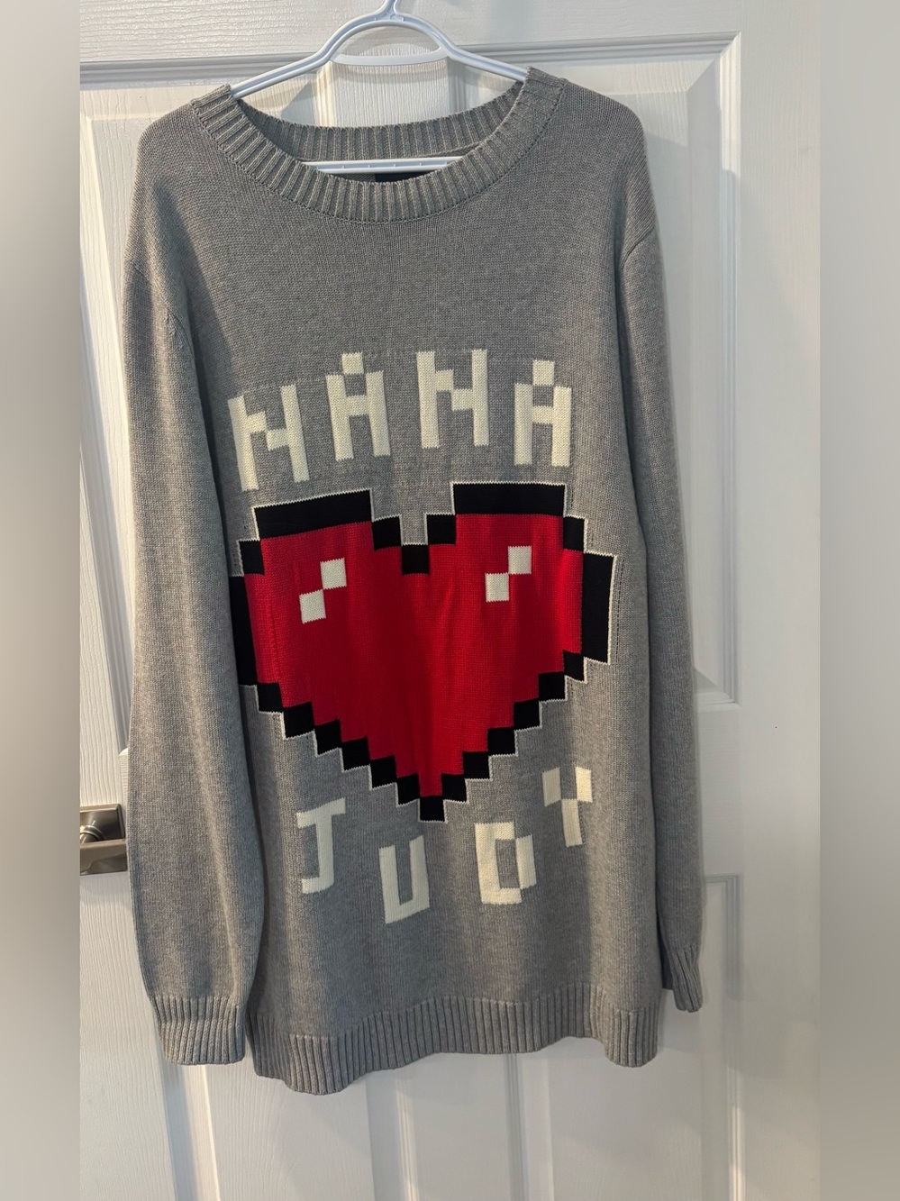 BNWT nANA JUDY Heart Sweater